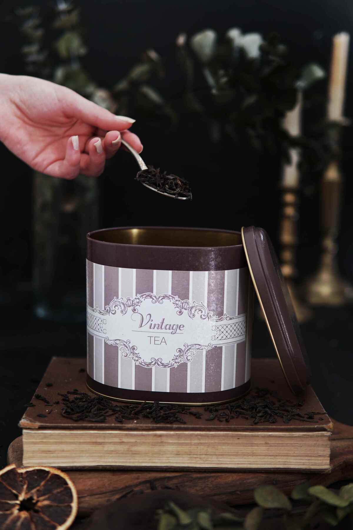 Elegance Tea Desenli Oval Metal Kutu, 14 x 12 x 13 cm, 1.4 lt