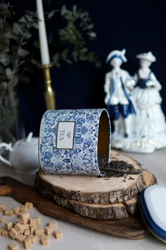 Azulejos Tea Desenli Oval Metal Kutu, 14 x 12 x 13 cm, 1.4 lt