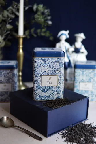 Azulejos Tea Desenli Kare Metal Kutu, 10.5 x  10.5 x 16 cm, 1.7 lt